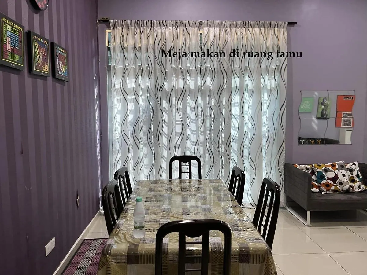 Rumah Armand Ayer Keroh Bandar Melaka 4Br Fully Aircond Malaysia